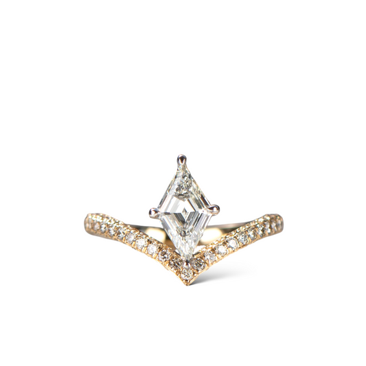 1 carat lozenge diamond engagement ring in 18k gold by Valentina Fine Jewellery Hong Kong. Global free shipping including USA, UK, Singapore and Australia