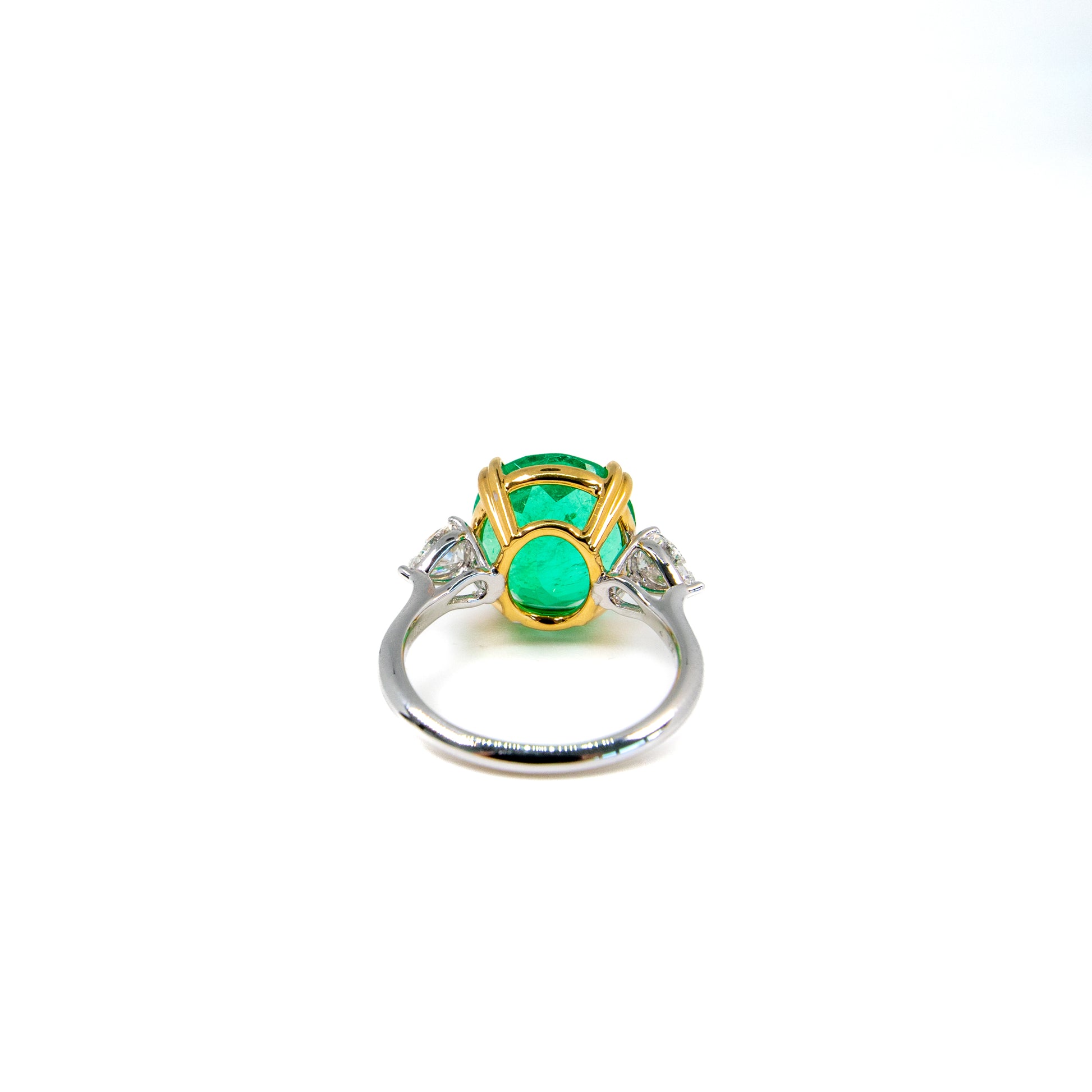 Oval cut Colombian green emerald and diamond cocktail ring by Valentina Fine Jewellery Hong Kong. Global free shipping including USA, UK and Australia.