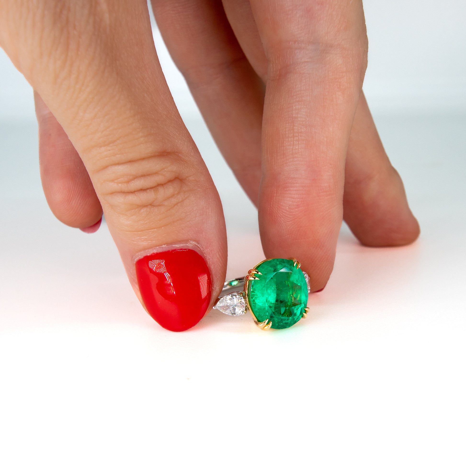 Oval cut Colombian green emerald and diamond cocktail ring by Valentina Fine Jewellery Hong Kong. Global free shipping including USA, UK and Australia.
