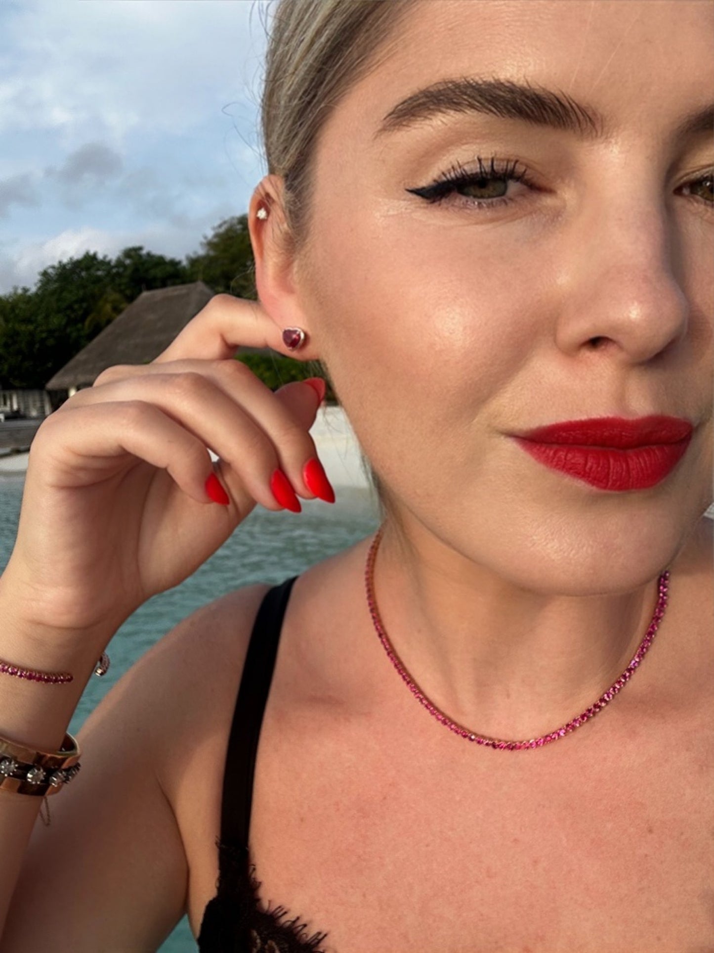 No Heat Burma Ruby Tennis Necklace 13 carat in 18k Rose Gold by Valentina Fine Jewellery Hong Kong. Global free shipping including USA, UK, Dubai, Qatar, Australia and Taiwan.