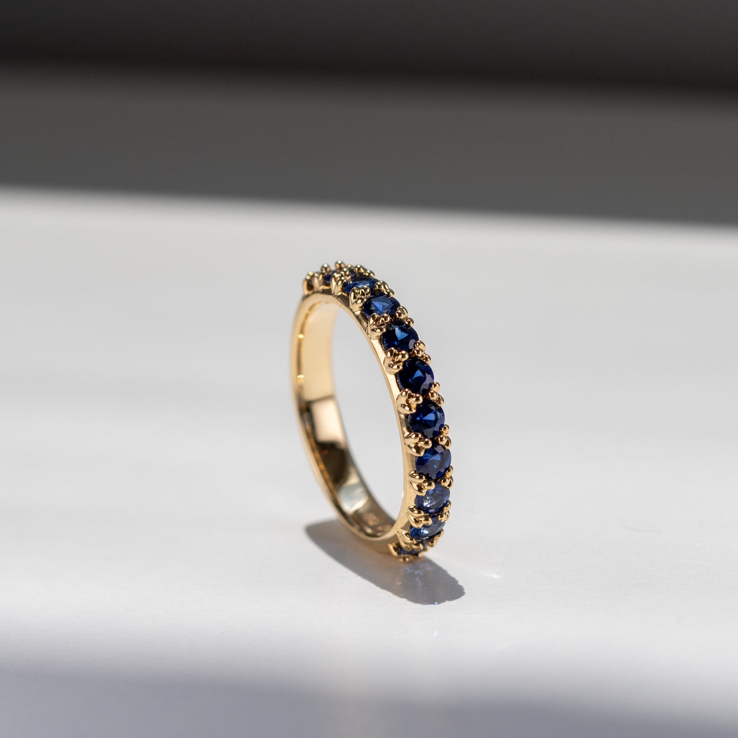 Ceylon sri lankan royal blue sapphire eternity ring in 18k yellow gold by Valentina Fine Jewellery Hong Kong. Global free shipping including China, UK, USA, Taiwan, Singapore and Dubai.