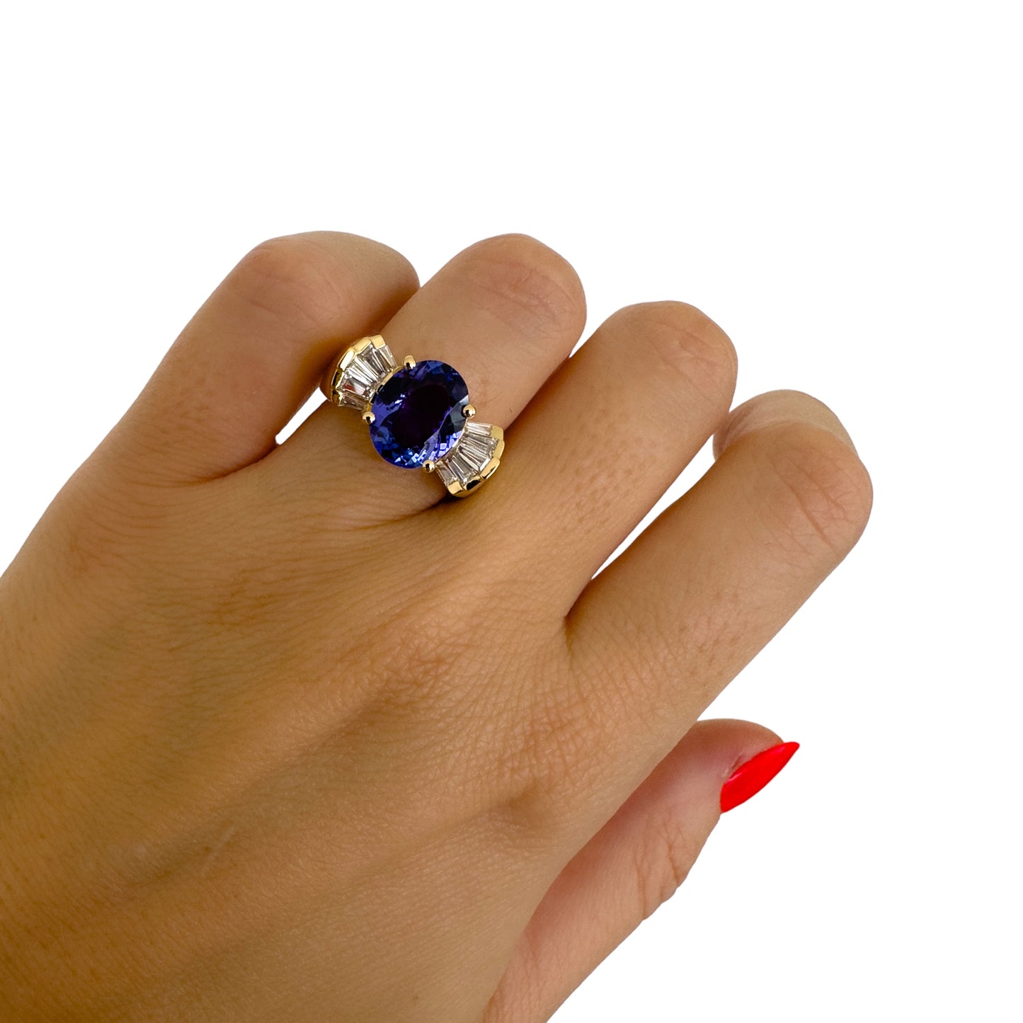 Solid Gold Chunky 80s Style Tanzanite and Cocktail Diamond Ring by Valentina Fine Jewellery Hong Kong. Global free shipping including USA, UK, Singapore, Dubai, Taiwan and Australia.