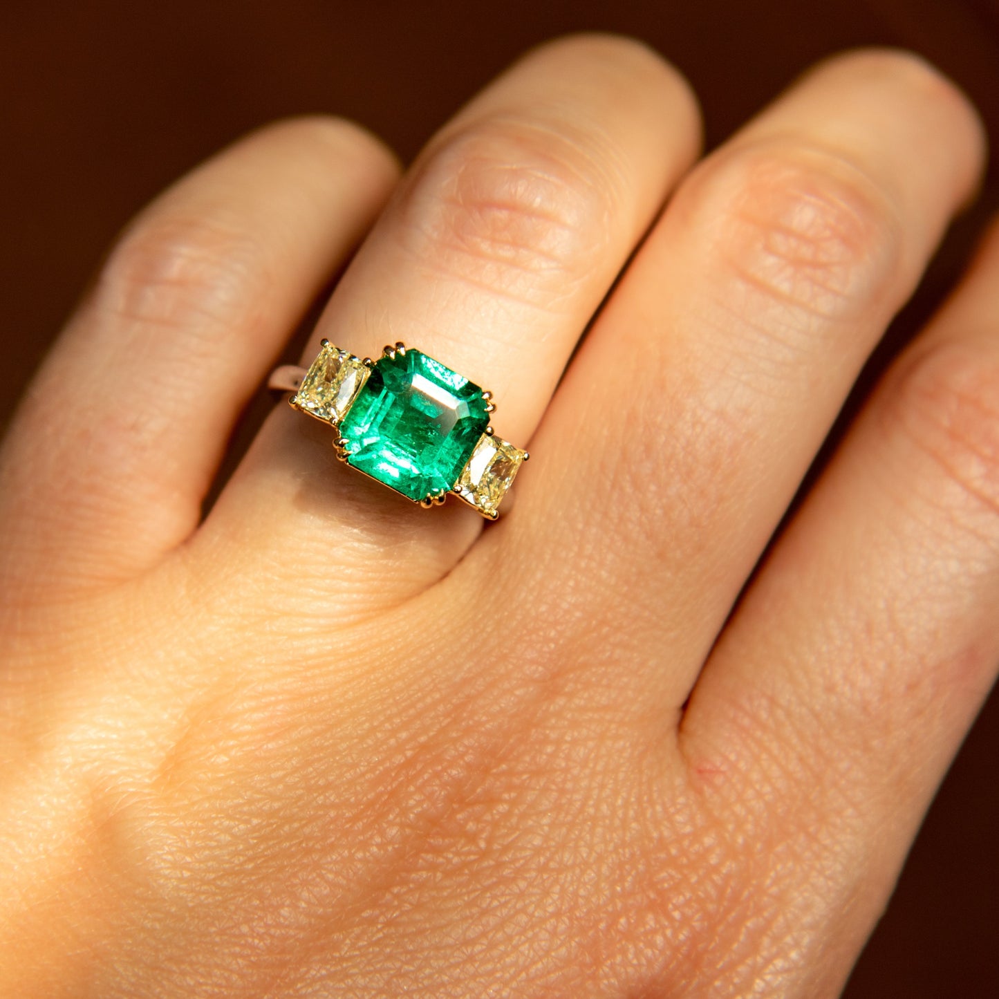 emerald and diamond ring, emerald engagement ring, emerald ring, diamond band, diamond ring, hong kong engagement ring, zambian emerald, cocktail ring, delicate emerald ring, colombian emerald ring, hong kong engagement ring, 翡翠戒指, 祖母绿戒指, 香港珠宝, 订婚戒指, 钻戒, 钻石,  古董钻石, emerald and yellow diamond ring, yellow diamonds, yellow diamond, colour diamond, muzo emerald