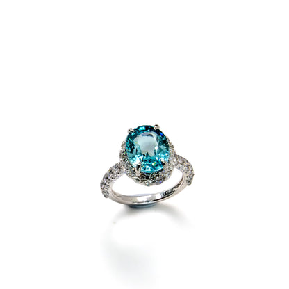 Zircon and diamond ring with diamond band