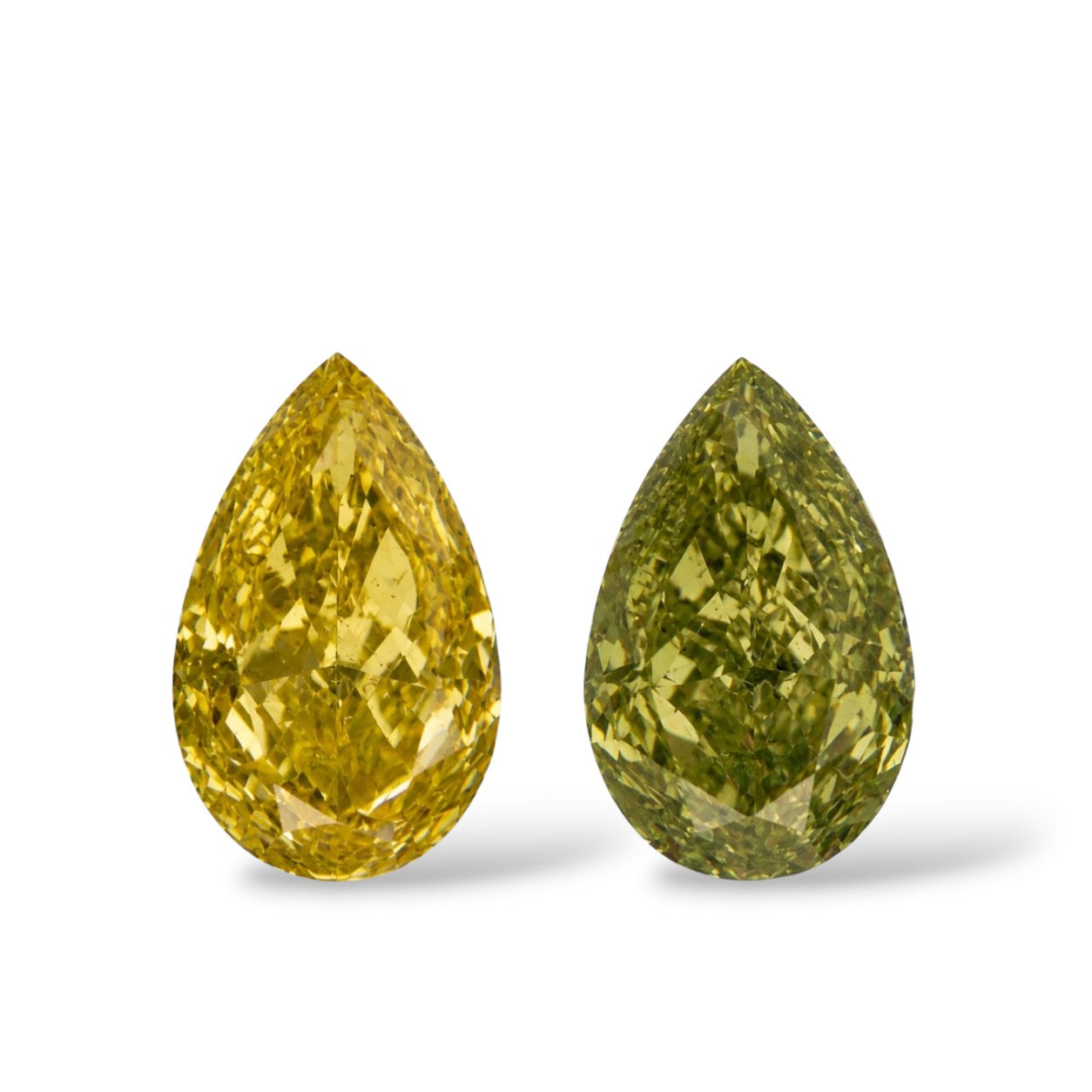 Chameleon Diamond Changing Colour green diamond yellow diamond by Valentina Fine Jewellery Hong Kong. Global free shipping to China, USA, Canada, Singapore, Australia and UAE