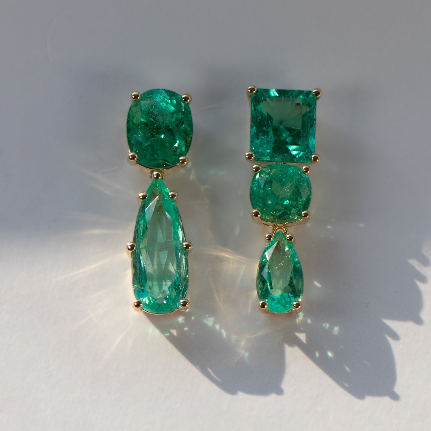 Colombian Emerald Statement Drop Earrings in 18k yellow gold by Valentina Fine Jewellery Hong Kong. Perfect Fire Horse year gift in 2026. Global free shipping to China, Australia, Singapore and USA. Angelina Jolie emerald earrings