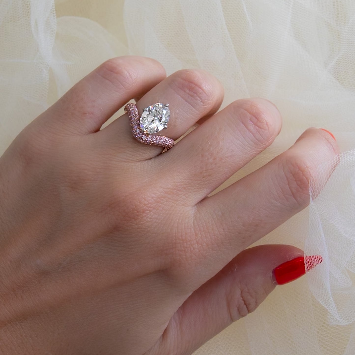 Oval diamond engagement ring with pink diamonds in 18k rose gold and platinum by Valentina Fine Jewellery Hong Kong. Global free shipping including USA, UK, Australia, Dubai and Singapore. Ultimate pink diamond engagement ring