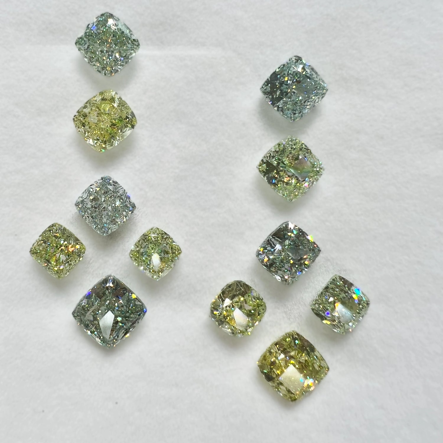 Dimonds Layout Fancy Colour & Shape Diamonds Hong Kong – Valentina Fine Jewellery