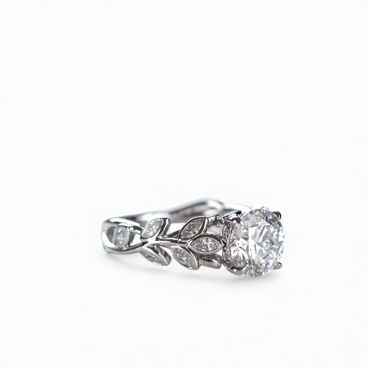 Floral Nature-Inspired Diamond Engagement Ring with petal prongs by Valentina Fine Jewellery Hong Kong. Global free shipping including USA, Australia, China and Singapore.