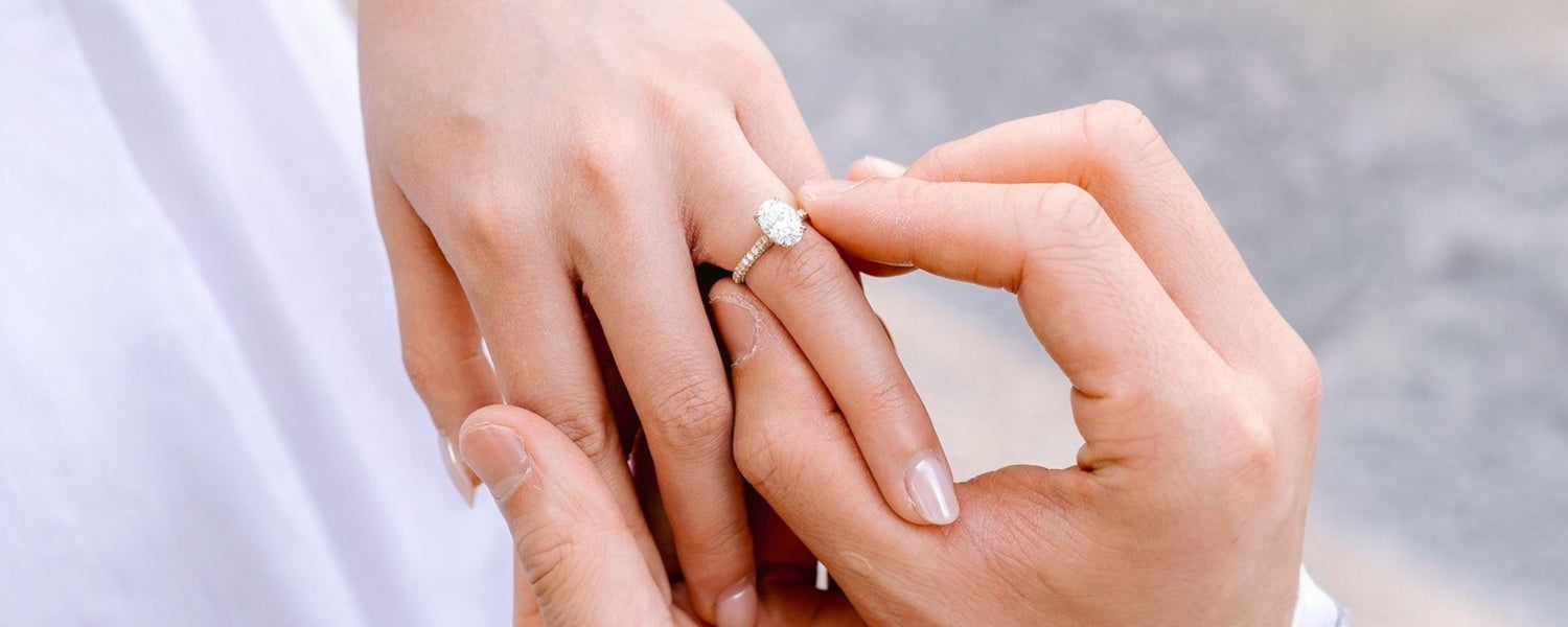 Bespoke Natural GIA certified Diamond Engagement Rings Hong Kong by Valentina Fine Jewellery HK. Global free shipping including USA Singapore and Australia