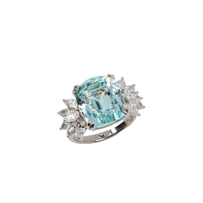 Cushion cut aquamarine and diamond ring with pear cut diamonds in 18k gold by Valentina Fine Jewellery Hong Kong. Global free shipping including USA, Dubai, Singapore, Australia and UK
