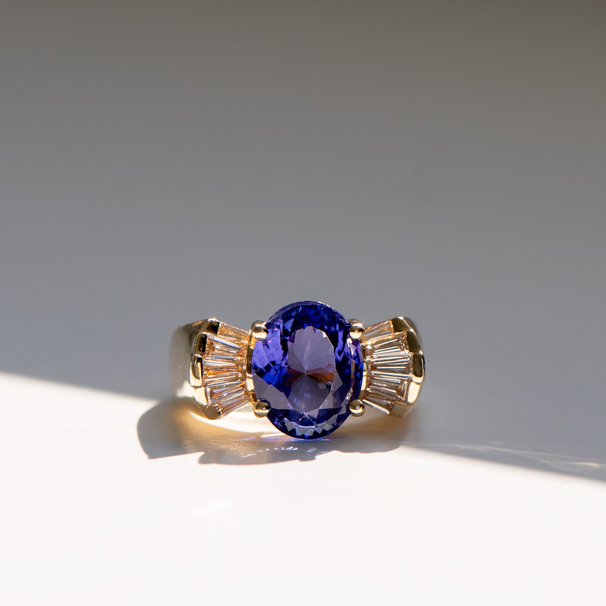 Solid Gold Chunky 80s Style Tanzanite and Diamond Ring by Valentina Fine Jewellery Hong Kong. Global free shipping including USA, UK, Singapore, Dubai, Taiwan and Australia.