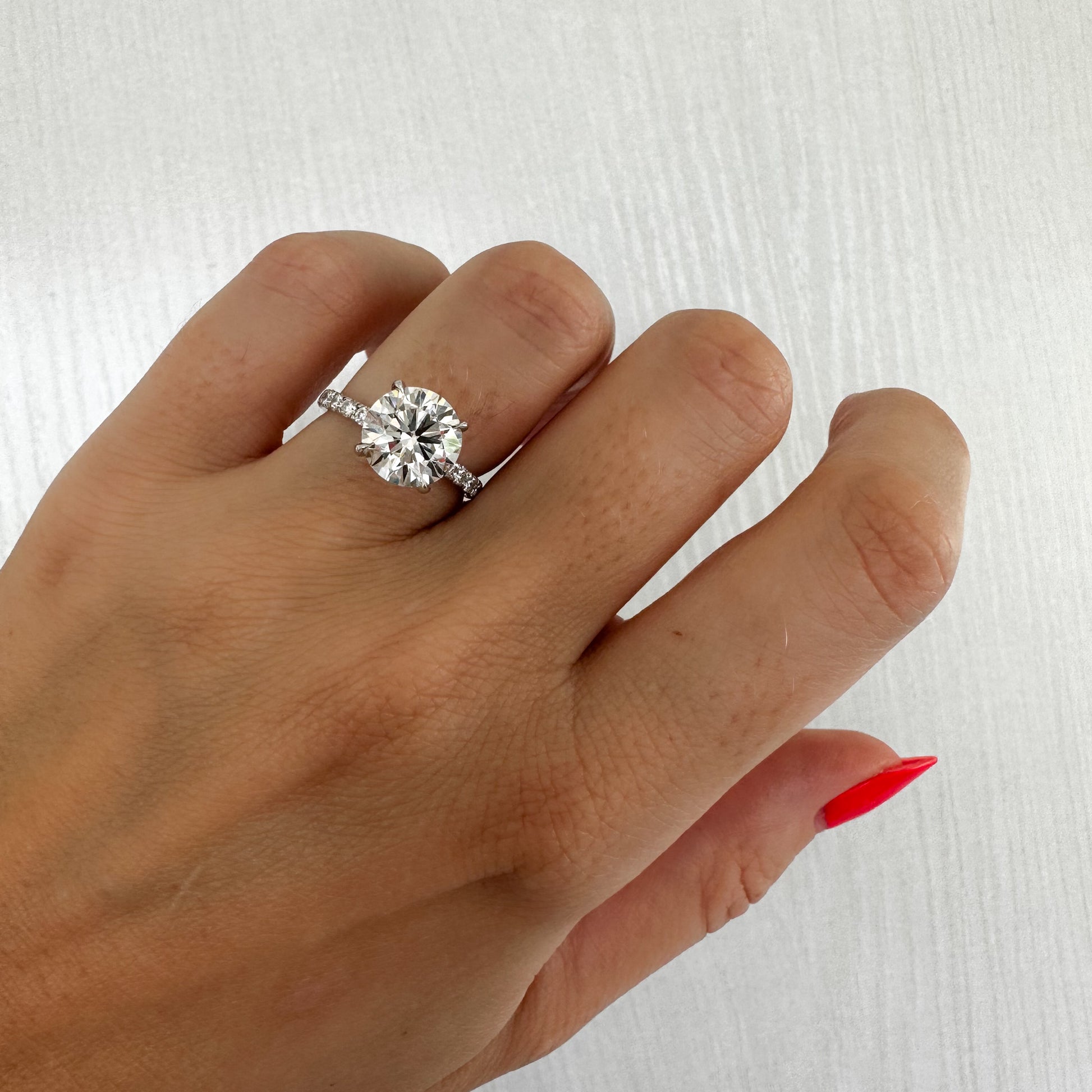 Round Cut Engagement Ring – Valentina Fine Jewellery