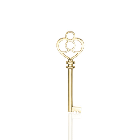 Solid 18k Gold Key Pendant Charm by Valentina Fine Jewellery Hong Kong. Global free shipping including USA, UK, Singapore, China, Dubai and New Zealand 