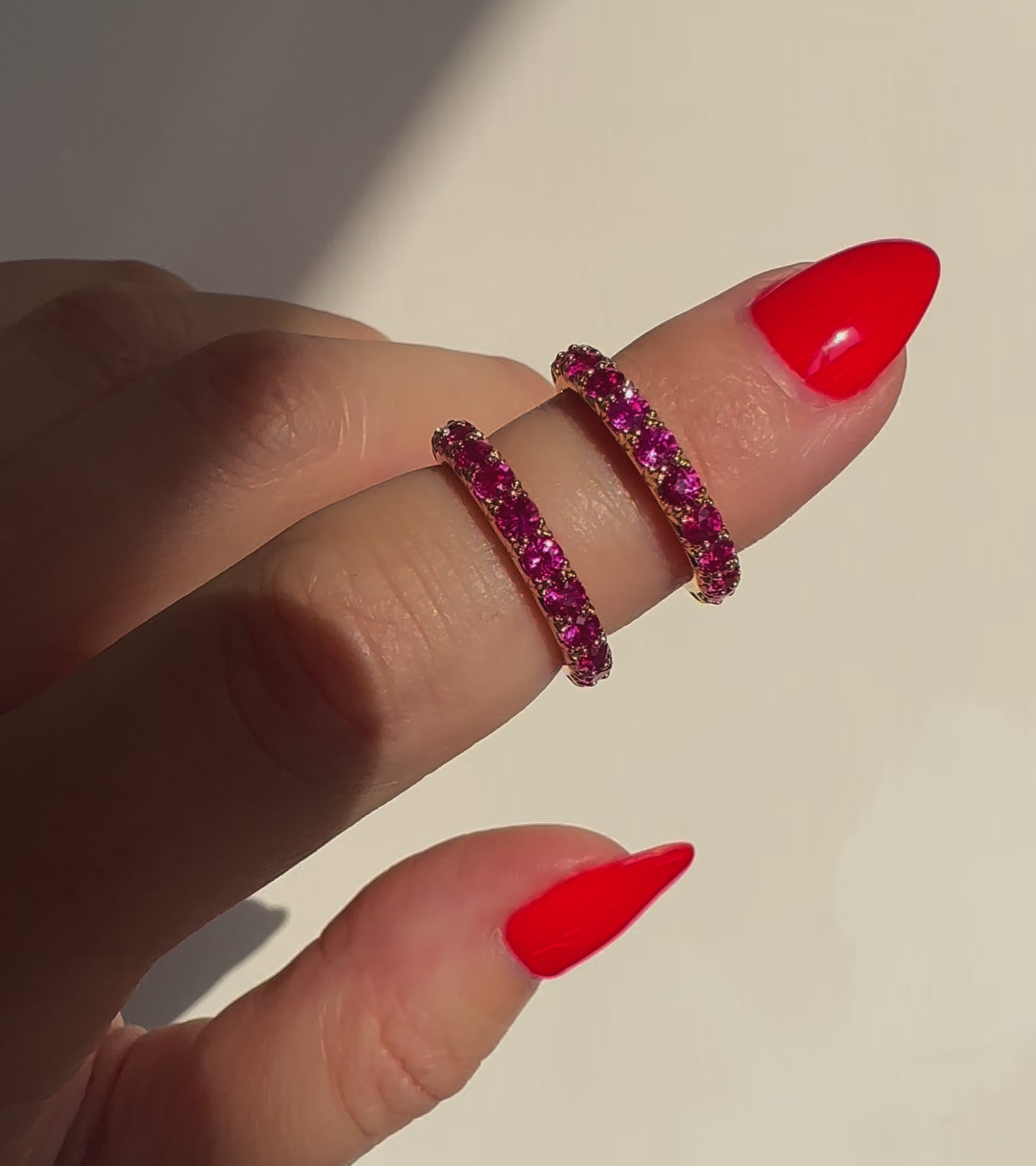 No Heat Burma Ruby eternity ring in 18k yellow and rose gold by Valentina Fine Jewellery Hong Kong. Global free shipping including USA, Australia, Dubai, UK and Singapore.