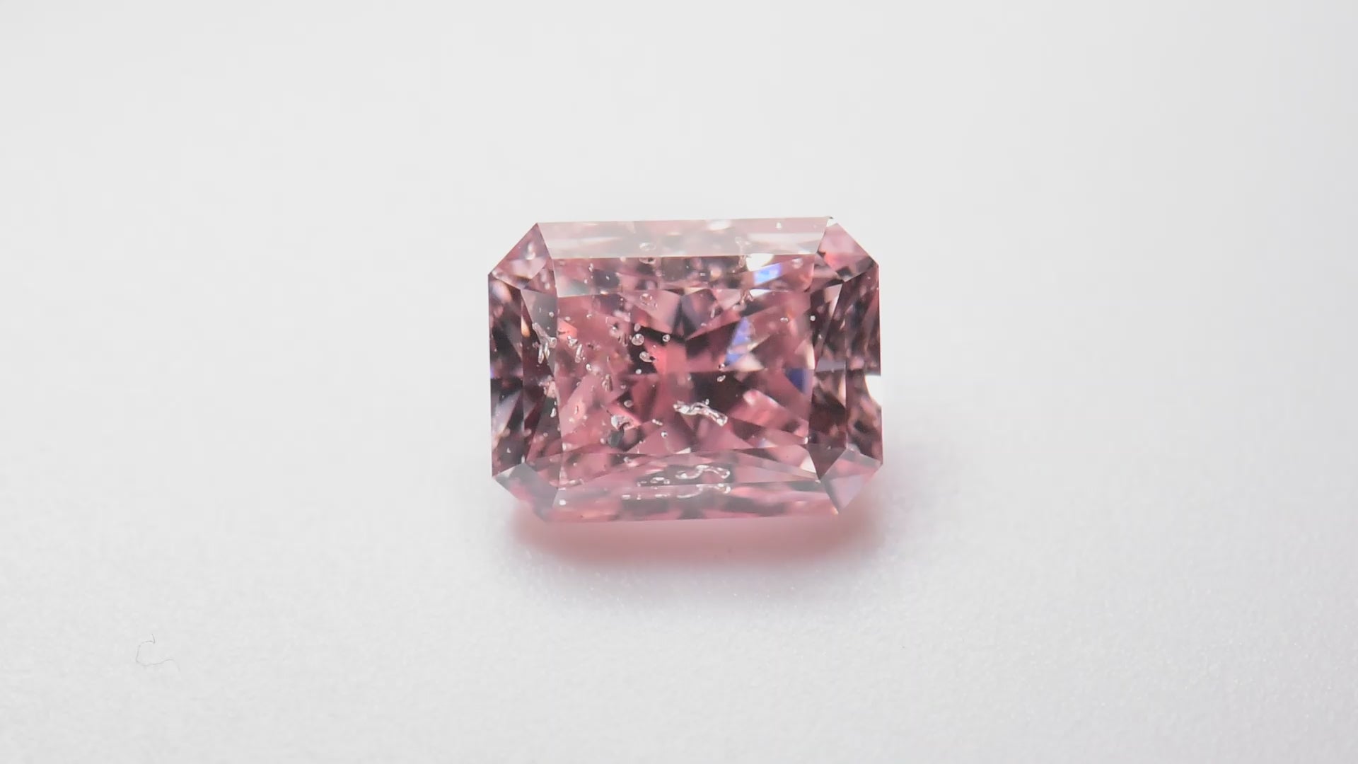 Rare 1.26 carat radiant cut Argyle natural pink diamond by Valentina Fine Jewellery Hong Kong. Free global shipping including USA Australia UK Middle East