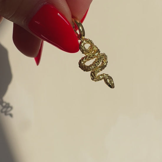 Snake charm pendant in 18k yellow gold by Valentina Fine Jewellery Hong Kong. Free global delivery including USA, UK, Singapore & Australia. 