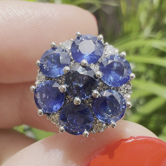 Sapphire and diamond cluster ring