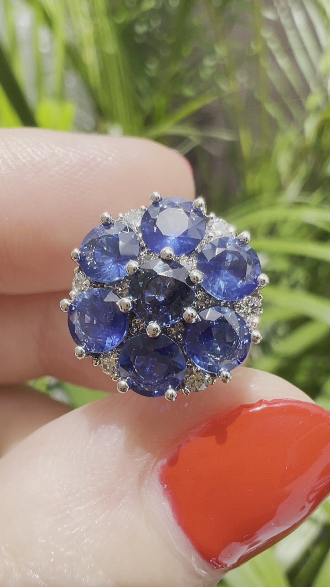 Sapphire and diamond cluster ring